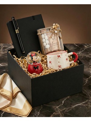 Çok Biz YENİ İŞ TEBRİK ,SEVGİLİLER GÜNÜ .DOĞUM GÜNÜ,ANNELER GÜNÜ,ARKADAŞA HEDİYE KUTUSU;YENİ BAŞLANGIÇ AJANDA,KALEM,KUPA,TÜRK KAHVESİ,KIRMIZI KÜRE