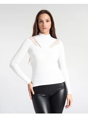 Beta Moda Hub Kadın Desenli Dantel Detaylı Likralı Bluz