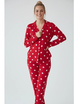 EQru Kalp Desenli Milan Kumaş Gömlek Yaka Kırmızı Kadın Pijama Takımı