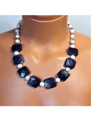 Asteria Elite Lacivert Kuvars Havlit Iletişim, Huzur ve Zihinsel Berraklık Kolyesi