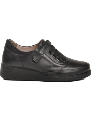 Aspor Siyah Jel Taban Kadın Casual Ayakkabı