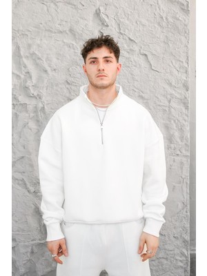 Beyaz Cozy Basic Yarım Fermuar Oversize Sweatshirt