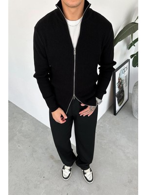 Siyah Tam Fermuarlı Basic Örgü Triko Kazak