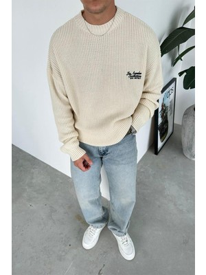 Krem Los Angeles Nakış Oversize Triko Kazak