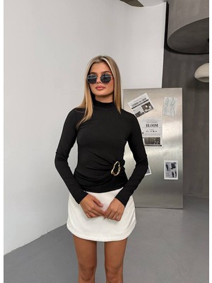 Kechi Woman Dalgıç Kumaş Yandan Aksesuarlı Siyah Bluz