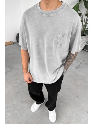 Açık Gri Acid Wash Kabartma Baskılı Oversize Tişört