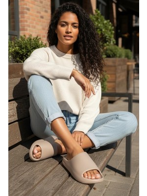 Akınalbella Kadın Yazlık Rahat Kaydırmaz Taban Plaj,deniz,havuz Terlik