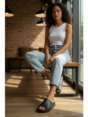 Akınalbella Kadın Yazlık Rahat Kaydırmaz Taban Plaj,deniz,havuz Terlik