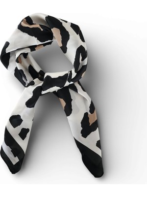 Hedea Leopar Izleri Saten Fular 70X70 cm