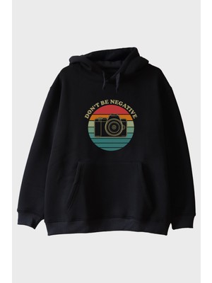 Nuugg Don't Be Negative Baskılı Retro Kamera Tasarımlı Siyah Hoodie