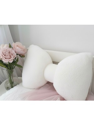 Harmoni Tekstil Fiyonk Görünümlü Beyaz Kurdele Yastık Dekor ve Hediye Için Harika