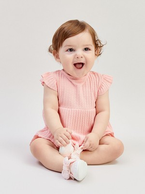 Lc Waikiki Yeni Sezon Bisiklet Yaka Dokulu Kız Bebek Bluz ve Şort 2'li