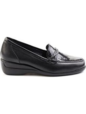 Bambi Siyah Leather Kadın Dolgu Topuklu Ayakkabı Düz Taban K01531254103