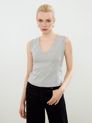 Lc Waikiki Yeni Sezon V Yaka Kadın Atlet