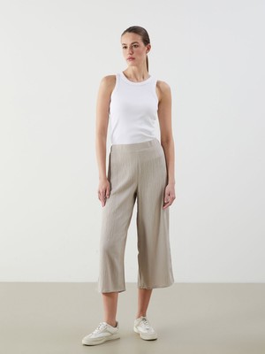 Lc Waikiki Yeni Sezon Beli Lastikli Dokulu Kadın Kapri