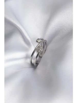 S'82 Pirinç Gümüş Renk Zirkon Taş Detay Kalp Model Kadın Yüzük