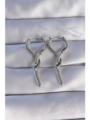 Eco Lounge Pirinç Gümüş Renk Sarmal Çubuk Tasarımlı Uzun Küpe