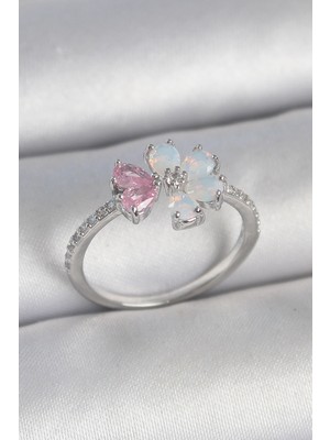Bilfold Pirinç Gümüş Renk Beyaz Mineli Pembe Zirkon Taşlı Çiçek Model Kadın Yüzük