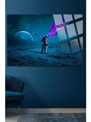 Petmudo AVM Uzayda Astranot Canlı Renkli Cam Tablo, Ev ve Ofis Hediyesi Yüksek Çözünürlüklü 4mm Lüks Tablo