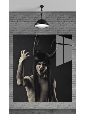 Petmudo AVM Dekoratif Boynuzlu Adam Temperli Cam Üzerine Tablo Sevgilinize Yılbaşı Hediye