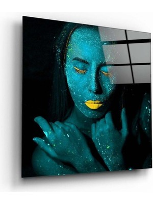 Petmudo AVM Zümrüt Kadın Cam Tablo | Hediyelik, Dekoratif, Ofis, Mutfak