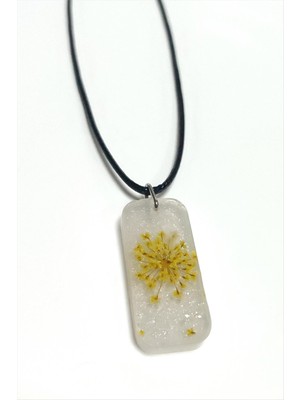 İlk El Grup Ieg™ Sultanotu Çiçeği Dikdörtgen Epoksi Kolye