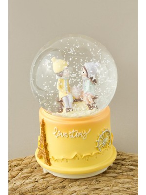 Freedom Store Bankta Sevgili Çift Pilli Müzikli Işıklı Kar Küresi (Orta Boy)