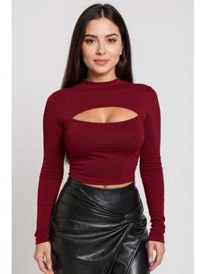 Sb Shopping Kadın Bordo Göğüs Dekolteli Uzun Kollu Cut Out Crop Top Bluz – Şık, Rahat ve Kolay Kombinlenebilir
