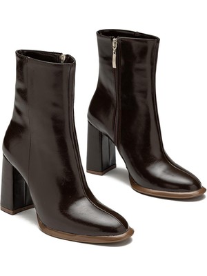 Dedos Kadın Yüksek Topuklu Fermuar Detaylı Kaymaz Taban Bot 1505