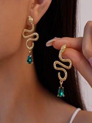 Alya's Aksesuar Altın Kaplama Yeşil Taşlı Yılan Küpeler
