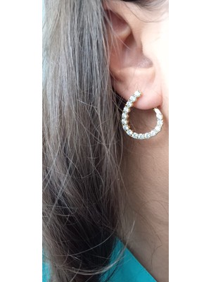 Xuping Jewelry  Asimetrik Zirkon Taşlı Küpe