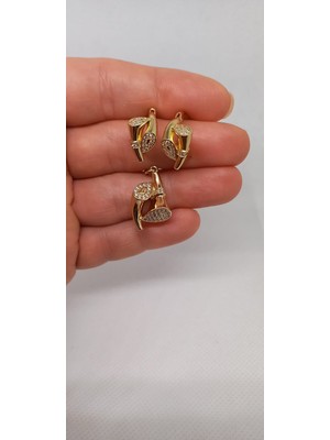 Xuping Jewelry Taşlı Küpe ve Kolye Ucu Set