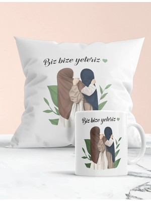 Mio Life 2 Arkadaşa Özel Biz Bize Yeteriz Hediyelik Yastık ve Kupa Seti