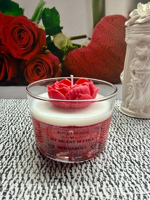 Merz Design Decor Cam Bardakta Kırmızı Kalp Detaylı Jel Mumlu %100 Doğal Vegan Soya Wax Mum