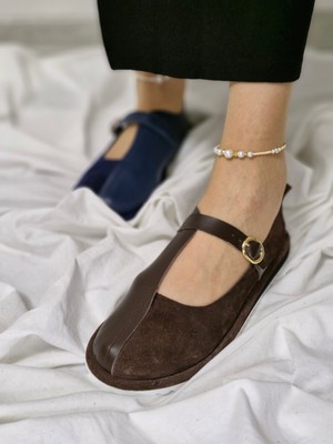 Hakiki Deri Kadın Günlük Ayakkabı - Zarif Tokalı Model