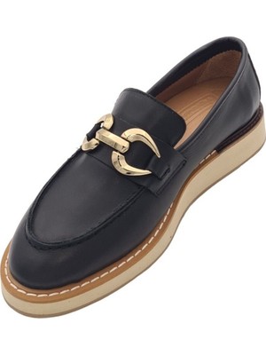 Hakiki Deri Siyah Cilt Toka Detaylı Hafif Taban (Eva) Günlük Kadın Ayakkabı Loafer Makosen