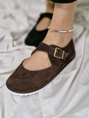 Modern Tarz Hakiki Süet Tokalı Kadın Ayakkabı