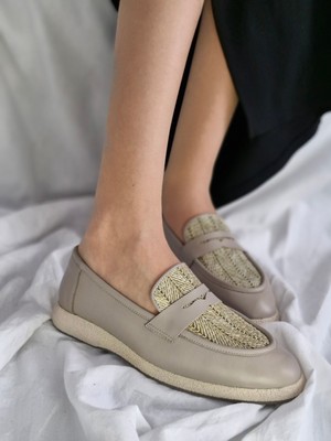 Yeni Sezon Hakiki Deri Hasır Kadın Loafer - Rahat ve Tarz
