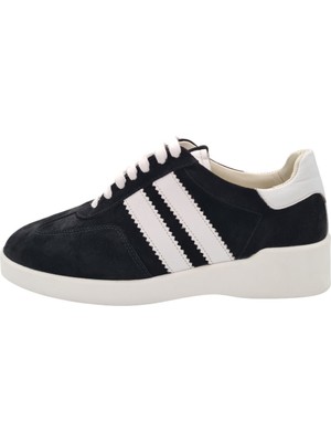 Hakiki Deri Açık Bej Süet Kadın Sneakers - Şıklık ve Rahatlık Bir Arada!