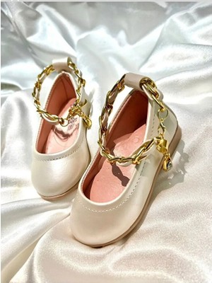 Stella Butik Bileği Metal Detaylı Kız Ćocuk Babet