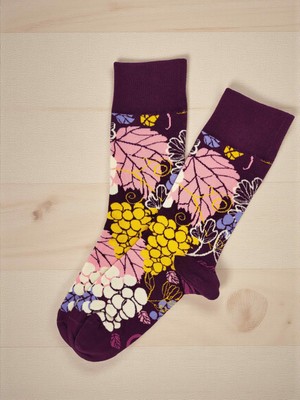 G Socks Bordo Yaprak ve Üzüm Desenli Renkli Çorap