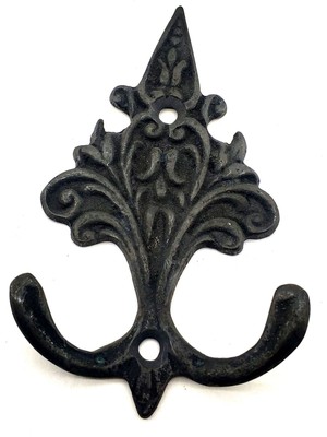 Pazarcan Antika Tarz Dekoratif Pirinç Çam Figürlü Askı - 98X57 Mm, Oksit