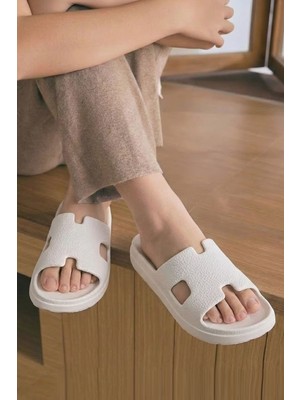 Günlük Kadın Terlik Bantlı Yumuşak Rahat Hafif Ortopedik Taban E-480