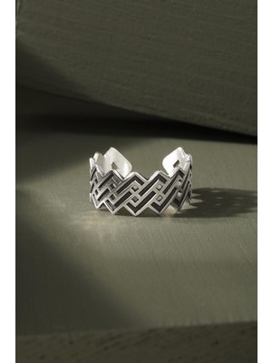 Labirent Desenli Ayarlanabilir Gümüş Yüzük 12