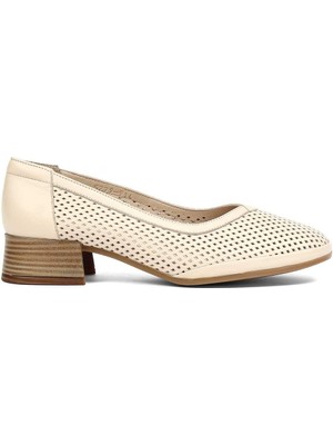 Celal Gültekin Kadın Bej Kısa Kalın Topuklu Deri Ayakkabı