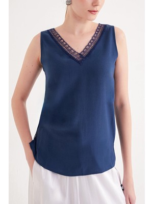 Societa Çivit DANTEL DEYATLI V YAKA İPEK BLUZ  19479