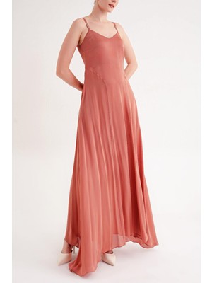 Societa Yavruağzı Askılı taş detaylı rahat godeli elbise 94457