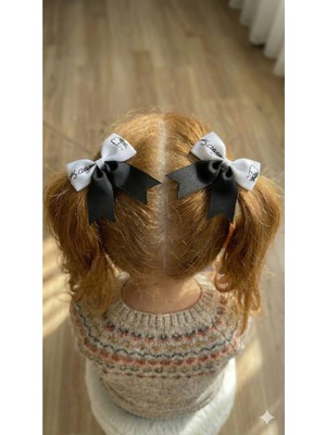 MELOKİDS 10 Kasım , 29 Ekim Siyah-Beyaz Atatürk Desenli Klipsli Toka- 2 Adet