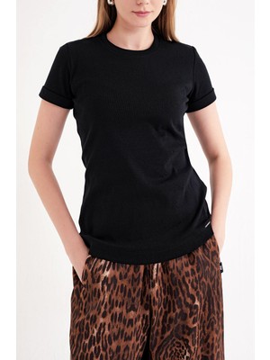 Societa Siyah Yuvarlak yaka kısa kollu tshirt 19832