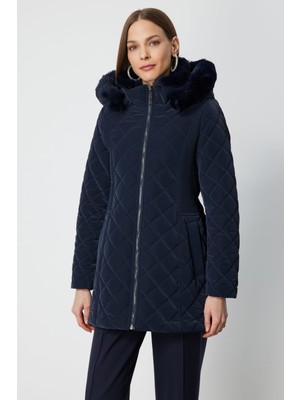 Ekol Dikiş Detaylı Kapüşonlu Şişme Mont Ekol